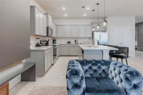 Villa ou maison à vendre à Davenport, Floride: 10 chambres, 408.68 m2 № 2125624 - photo 7
