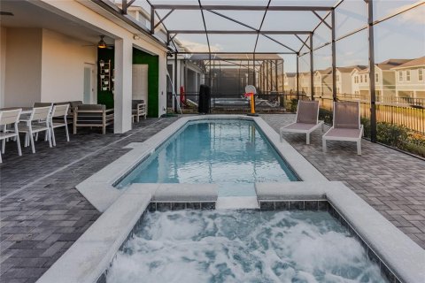 Villa ou maison à vendre à Davenport, Floride: 10 chambres, 408.68 m2 № 2125624 - photo 20