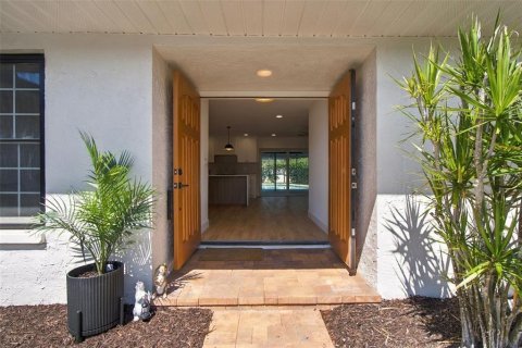 Villa ou maison à vendre à Clearwater, Floride: 4 chambres, 199 m2 № 2395725 - photo 7