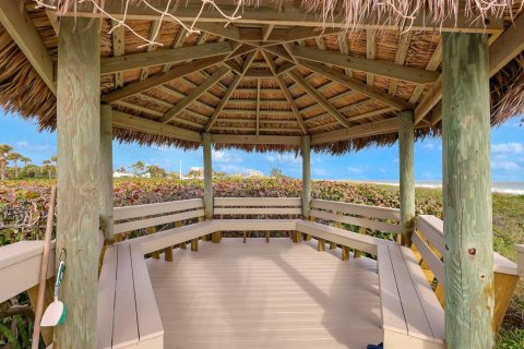 Condo in Hutchinson Island South, Florida, 2 bedrooms № 2154554 - photo 3