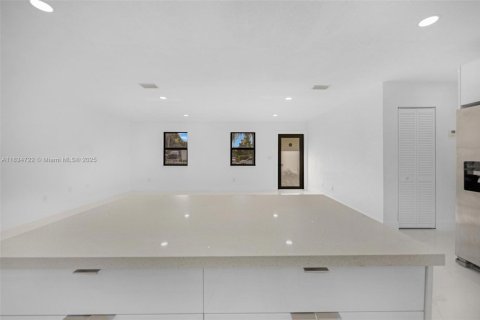 House in Homestead, Florida 3 bedrooms, 114.46 sq.m. № 1817089 - photo 12
