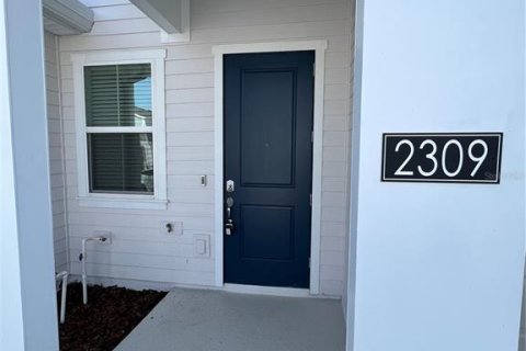 Townhouse in Kissimmee, Florida 3 bedrooms, 155.33 sq.m. № 1870374 - photo 2