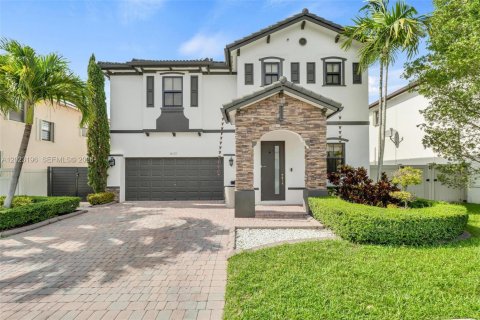 Villa ou maison à vendre à Miami, Floride: 5 chambres, 322.19 m2 № 2179571 - photo 17