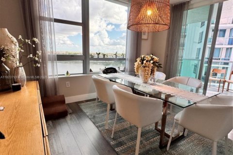 Condominio en venta en Sunrise, Florida, 3 dormitorios, 143.63 m2 № 1794113 - foto 9