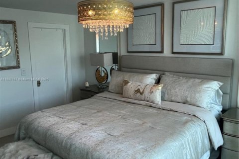 Condominio en alquiler en Miami Beach, Florida, 1 dormitorio, 110.55 m2 № 1865471 - foto 15
