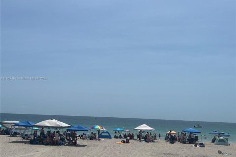 Condominio en alquiler en Miami Beach, Florida, 1 dormitorio, 110.55 m2 № 1865471 - foto 5