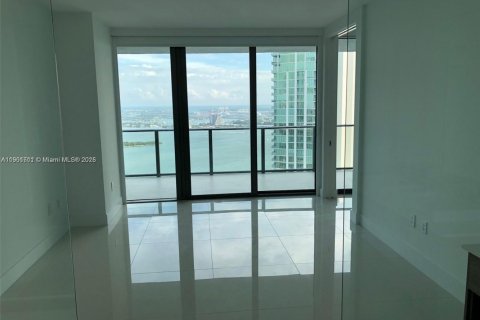 Condo in Miami, Florida, 2 bedrooms  № 1953227 - photo 14