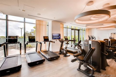 Condo in Miami, Florida, 2 bedrooms  № 1953227 - photo 28