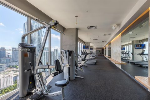 Condo in Miami, Florida, 1 bedroom  № 1954758 - photo 13