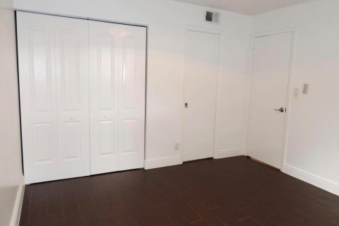 Copropriété à louer à Boca Raton, Floride: 2 chambres, 74.32 m2 № 2280949 - photo 16