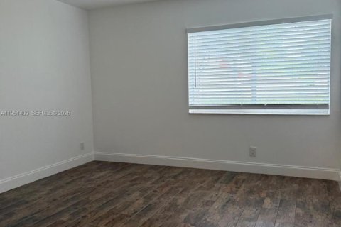 Condominio en venta en West Palm Beach, Florida, 2 dormitorios, 103.59 m2 № 2005995 - foto 10