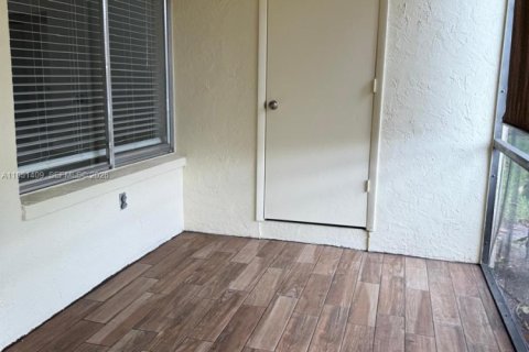 Condominio en venta en West Palm Beach, Florida, 2 dormitorios, 103.59 m2 № 2005995 - foto 24