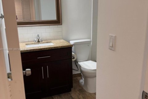 Condominio en venta en West Palm Beach, Florida, 2 dormitorios, 103.59 m2 № 2005995 - foto 14