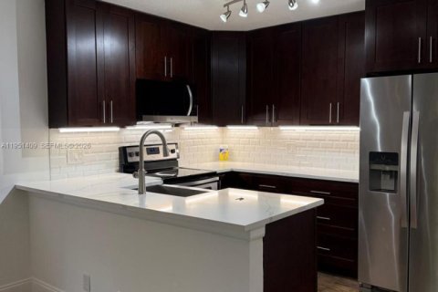 Condominio en venta en West Palm Beach, Florida, 2 dormitorios, 103.59 m2 № 2005995 - foto 4