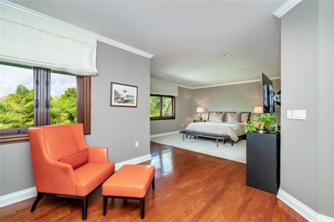 Casa en alquiler en Coral Gables, Florida, 5 dormitorios, 470.09 m2 № 2056635 - foto 13