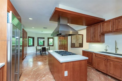 Casa en alquiler en Coral Gables, Florida, 5 dormitorios, 470.09 m2 № 2056635 - foto 8
