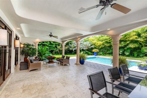 Casa en alquiler en Coral Gables, Florida, 5 dormitorios, 470.09 m2 № 2056635 - foto 4