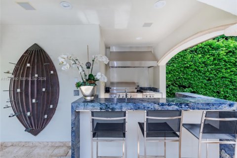 Casa en alquiler en Coral Gables, Florida, 5 dormitorios, 470.09 m2 № 2056635 - foto 26