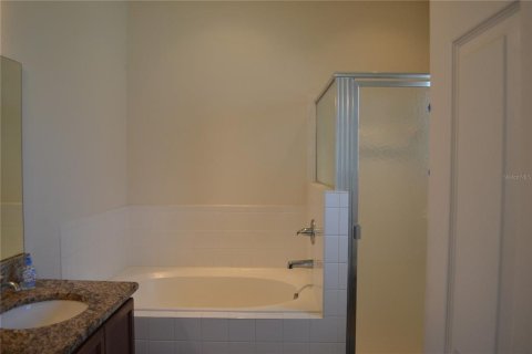 Casa en venta en Lakeland, Florida, 4 dormitorios, 190.91 m2 № 2324800 - foto 30