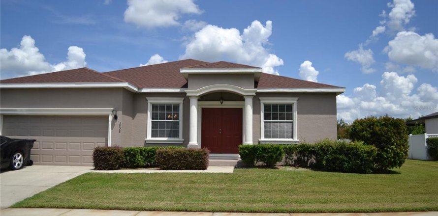 Casa en Lakeland, Florida 4 dormitorios, 190.91 m2 № 2324800