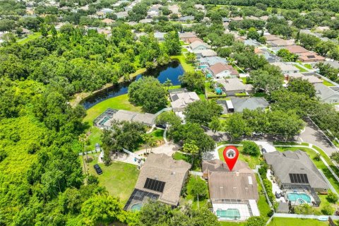 Villa ou maison à vendre à Riverview, Floride: 5 chambres, 278.8 m2 № 1812907 - photo 5