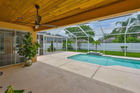 Villa ou maison à vendre à Riverview, Floride: 5 chambres, 278.8 m2 № 1812907 - photo 13