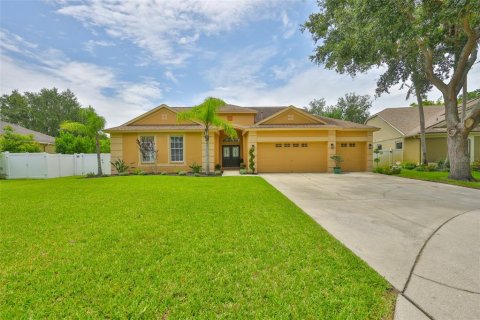 Villa ou maison à vendre à Riverview, Floride: 5 chambres, 278.8 m2 № 1812907 - photo 1