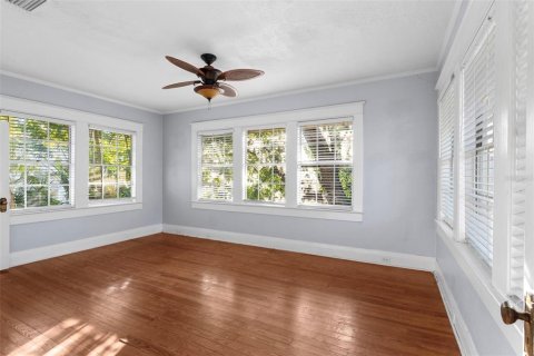House in Tampa, Florida 3 bedrooms, 146.32 sq.m. № 1858289 - photo 28