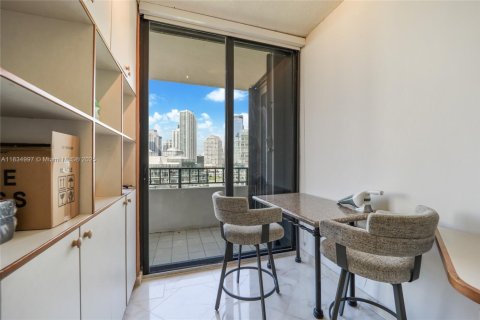 Condominio en venta en Miami, Florida, 2 dormitorios, 127.93 m2 № 1936937 - foto 7