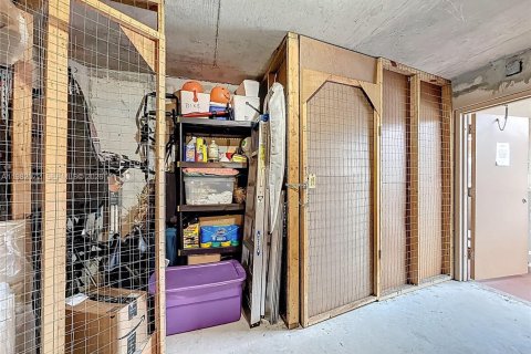 Condominio en venta en Hialeah, Florida, 2 dormitorios, 96.43 m2 № 2044793 - foto 26