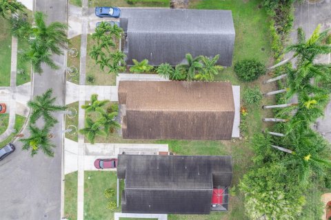 Casa en alquiler en Boca Raton, Florida, 3 dormitorios, 166.95 m2 № 2085770 - foto 28