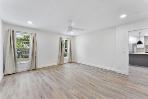 Casa en alquiler en Boca Raton, Florida, 3 dormitorios, 166.95 m2 № 2085770 - foto 14
