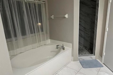 Villa ou maison à vendre à Pembroke Pines, Floride: 4 chambres, 214.79 m2 № 2083944 - photo 21