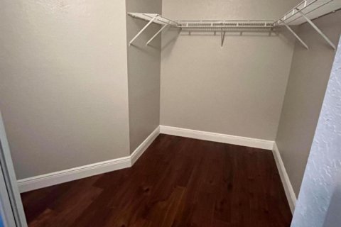 Villa ou maison à vendre à Pembroke Pines, Floride: 4 chambres, 214.79 m2 № 2083944 - photo 22