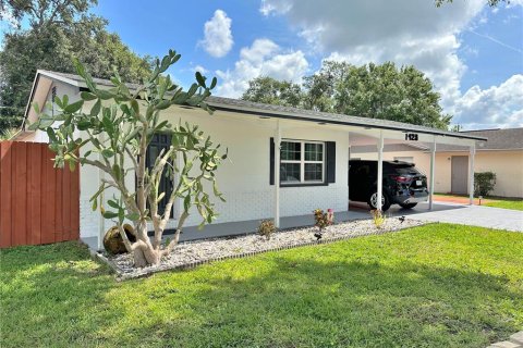 Casa en venta en Lakeland, Florida, 3 dormitorios, 142.7 m2 № 1799767 - foto 3