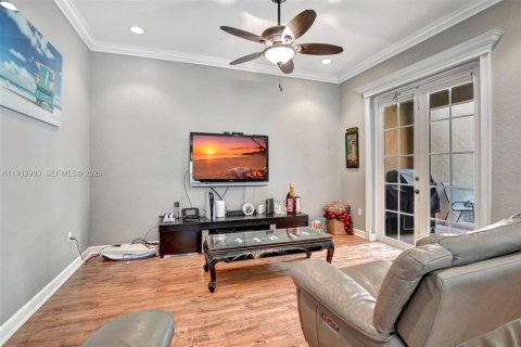 Townhouse in Pembroke Pines, Florida 3 bedrooms, 215.53 sq.m. № 1992792 - photo 14