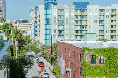 Condominio en alquiler en Tampa, Florida, 3 habitaciones, 56.3 m2 № 2429403 - foto 16
