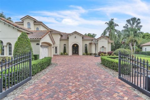 House in Gotha, Florida 5 bedrooms, 562.8 sq.m. № 1750874 - photo 2