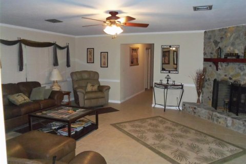 Casa en alquiler en Crystal River, Florida, 4 dormitorios, 186.45 m2 № 1901129 - foto 25