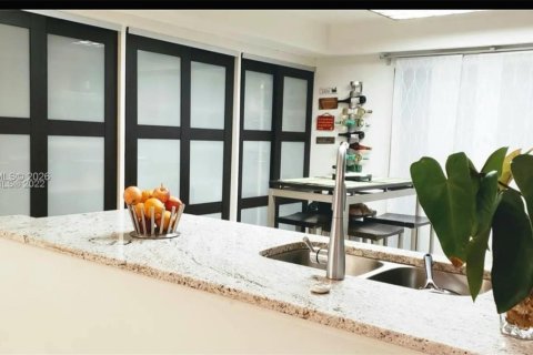 Купить таунхаус в Дорал, Флорида 1 комната, 171.5м2, № 2052691 - фото 5