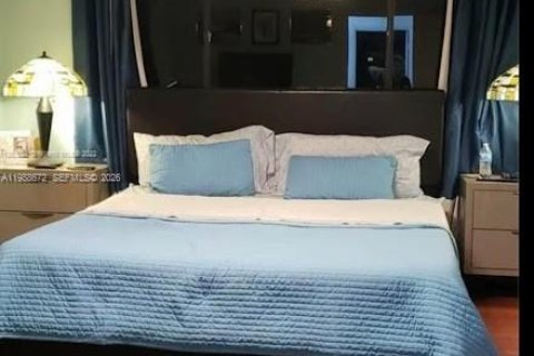 Купить таунхаус в Дорал, Флорида 1 комната, 171.5м2, № 2052691 - фото 10