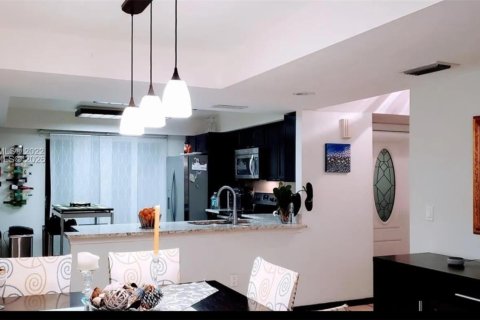 Купить таунхаус в Дорал, Флорида 1 комната, 171.5м2, № 2052691 - фото 8