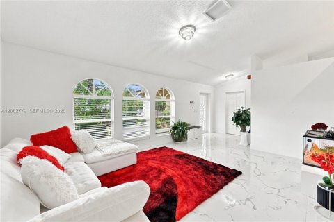 Villa ou maison à vendre à Palm Beach, Floride: 4 chambres, 251.02 m2 № 2254271 - photo 3