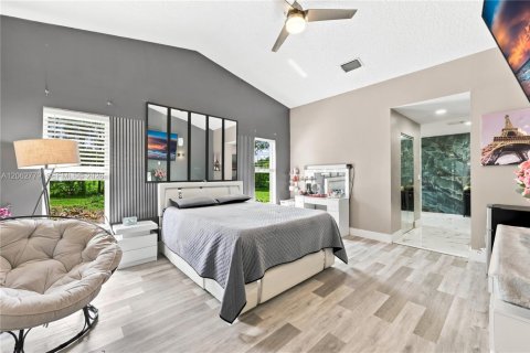 Villa ou maison à vendre à Palm Beach, Floride: 4 chambres, 251.02 m2 № 2254271 - photo 19