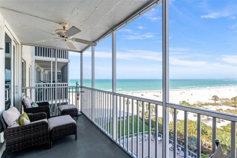 Condo in Sarasota, Florida, 2 bedrooms № 2101904 - photo 4