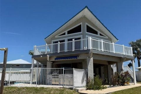 House in Hernando Beach, Florida 2 bedrooms, 138.05 sq.m. № 1636101 - photo 29