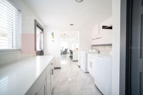 Casa en venta en Clearwater, Florida, 3 dormitorios, 225.75 m2 № 1898922 - foto 13