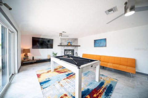 Casa en venta en Clearwater, Florida, 3 dormitorios, 225.75 m2 № 1898922 - foto 9