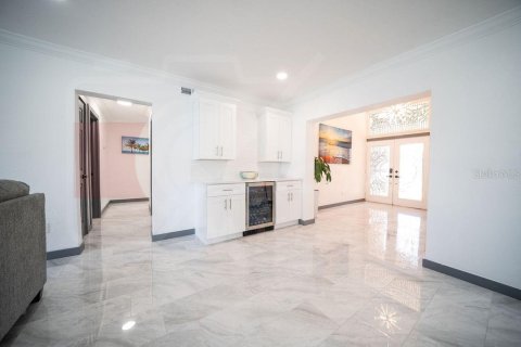 Casa en venta en Clearwater, Florida, 3 dormitorios, 225.75 m2 № 1898922 - foto 3