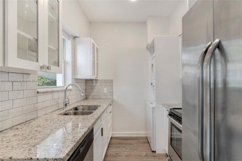 Condominio en venta en Miami Beach, Florida, 3 dormitorios, 101.82 m2 № 1892083 - foto 4